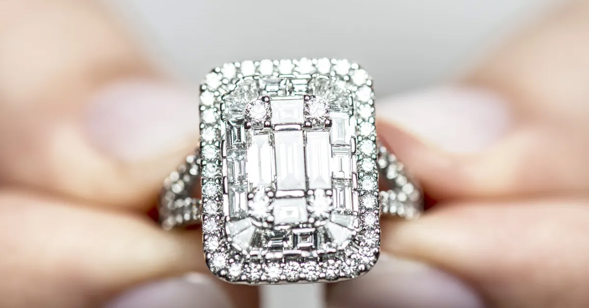 Goldsmith, Jeweler, and Jewelry Appraiser – Who’s Who in the Jewelry World?