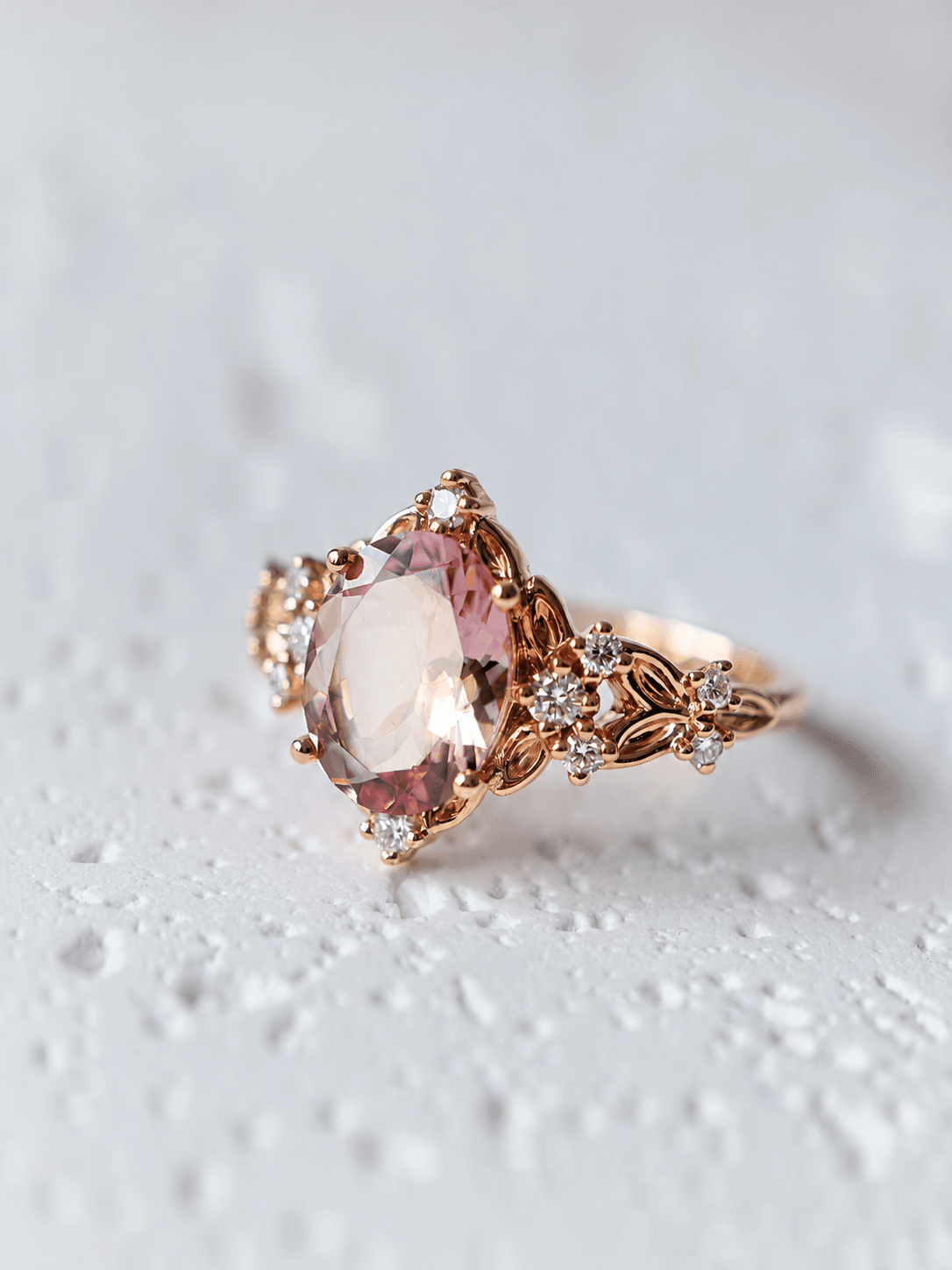 Pierścionek z morganitem 1.25 ct